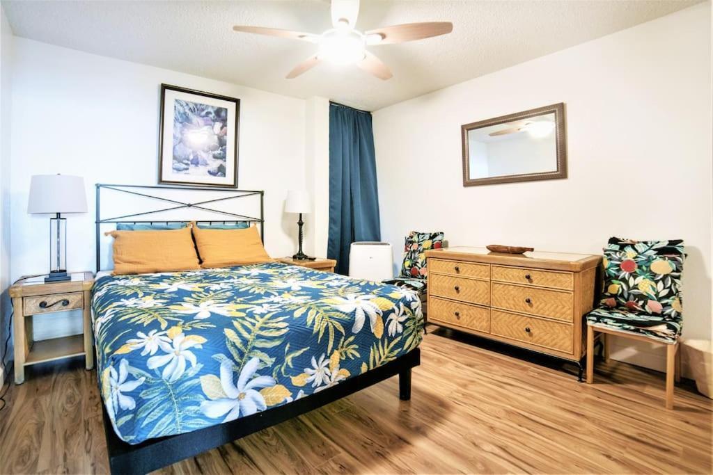Wailuku Stunning Maui Direct Ocean Front On The Beach, Walk To Beach From Condo, Watch Turtles, Whales, Ac In All Rooms Ocean View Pool And Spa מראה חיצוני תמונה