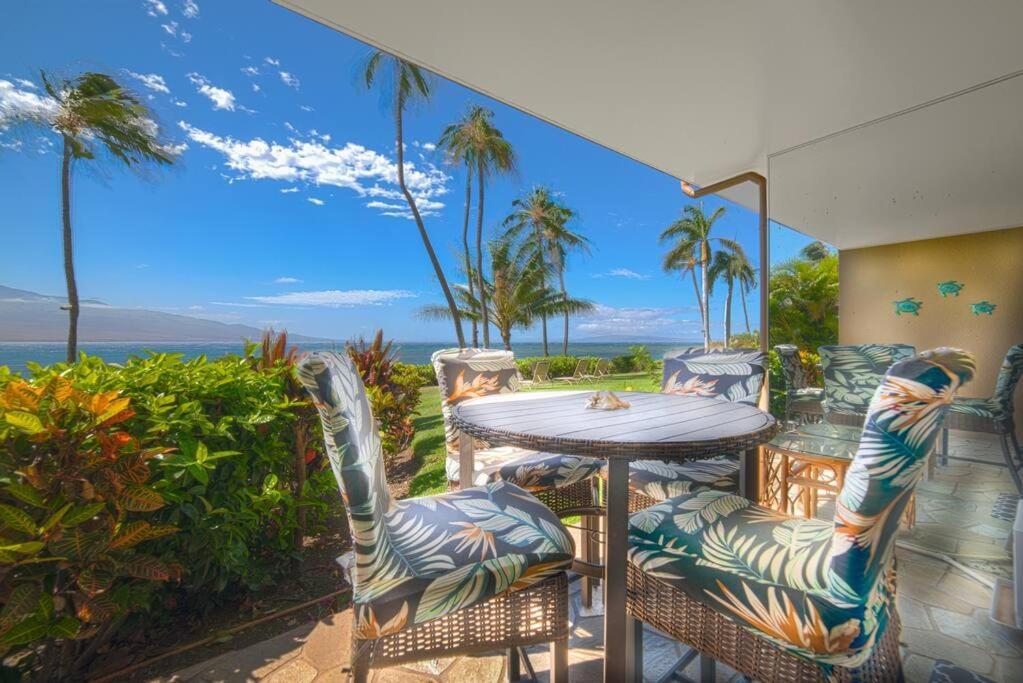 Wailuku Stunning Maui Direct Ocean Front On The Beach, Walk To Beach From Condo, Watch Turtles, Whales, Ac In All Rooms Ocean View Pool And Spa מראה חיצוני תמונה