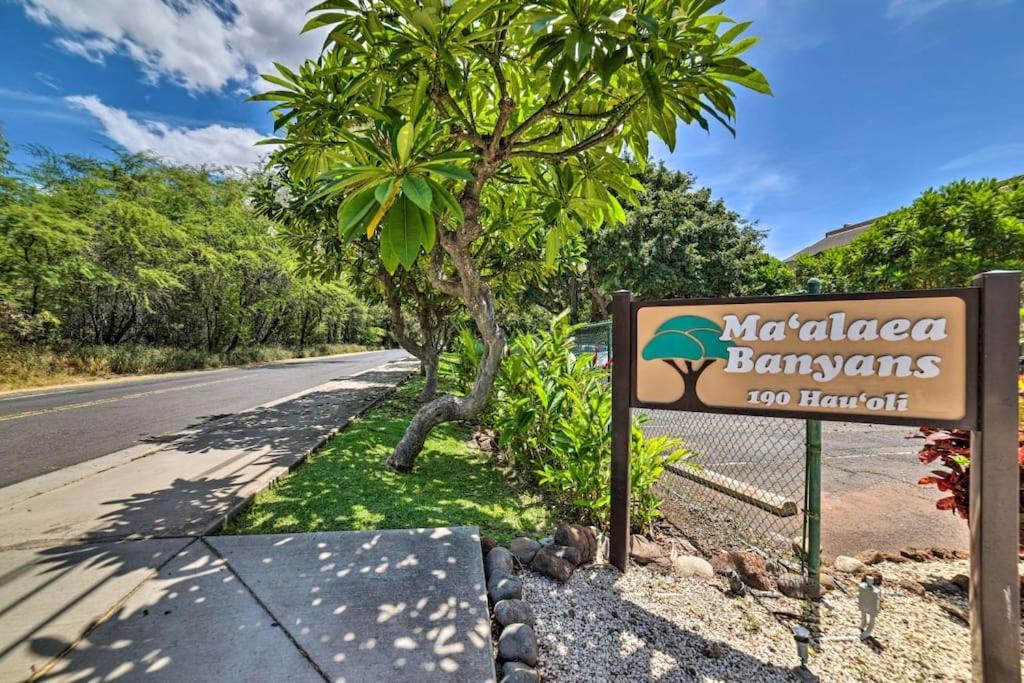 Wailuku Stunning Maui Direct Ocean Front On The Beach, Walk To Beach From Condo, Watch Turtles, Whales, Ac In All Rooms Ocean View Pool And Spa מראה חיצוני תמונה