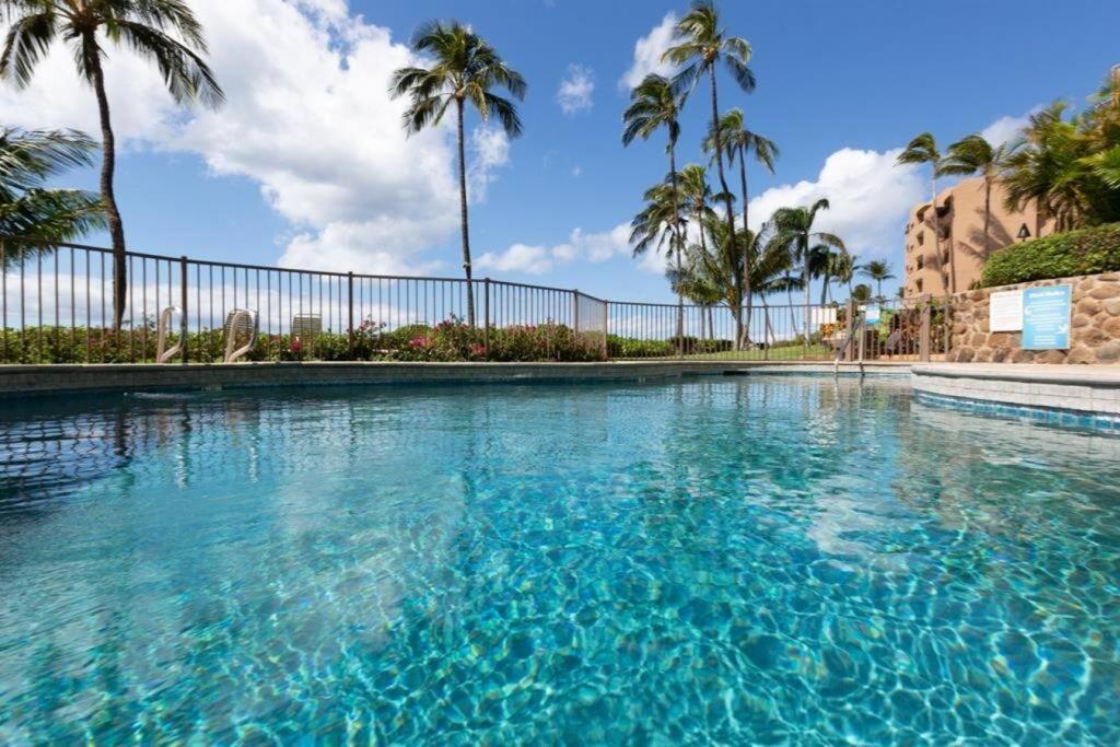Wailuku Stunning Maui Direct Ocean Front On The Beach, Walk To Beach From Condo, Watch Turtles, Whales, Ac In All Rooms Ocean View Pool And Spa מראה חיצוני תמונה
