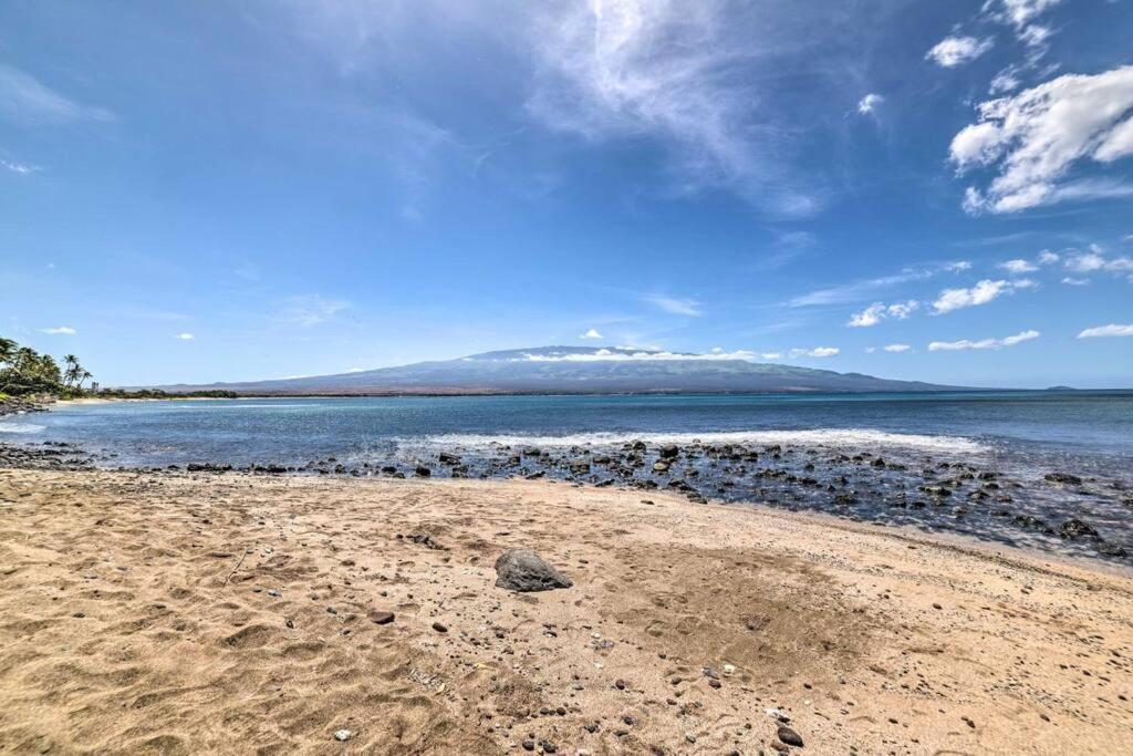 Wailuku Stunning Maui Direct Ocean Front On The Beach, Walk To Beach From Condo, Watch Turtles, Whales, Ac In All Rooms Ocean View Pool And Spa מראה חיצוני תמונה