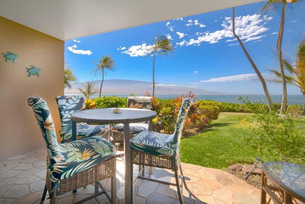 Wailuku Stunning Maui Direct Ocean Front On The Beach, Walk To Beach From Condo, Watch Turtles, Whales, Ac In All Rooms Ocean View Pool And Spa מראה חיצוני תמונה
